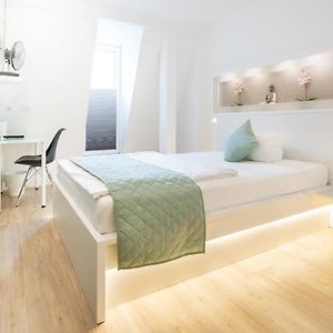 Standard Room with 1 Single Bed